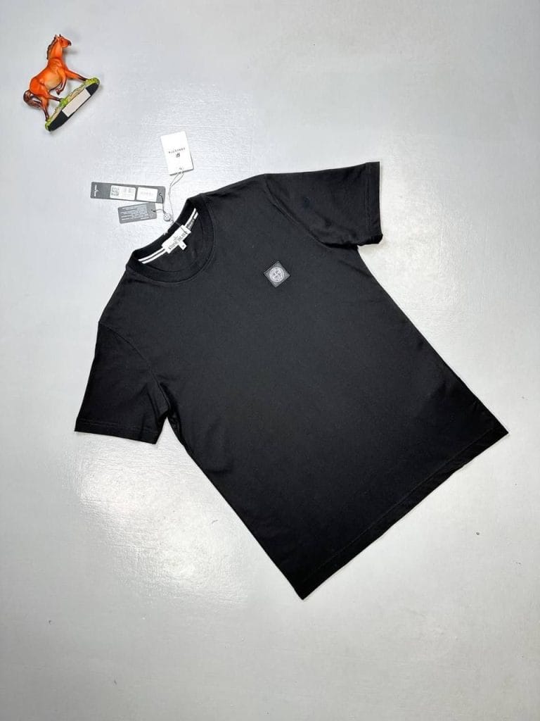 Stone Island Men Women Crew Neck Tshirts in black color