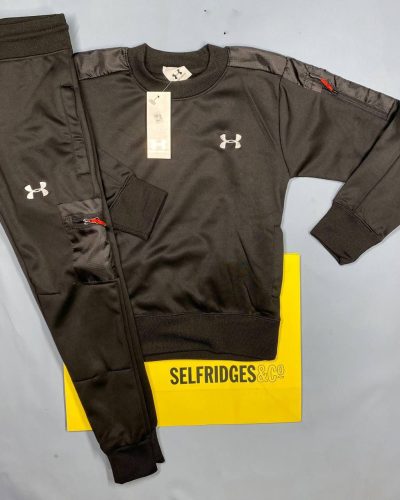 Under Armour Kids Tracksuit in black color