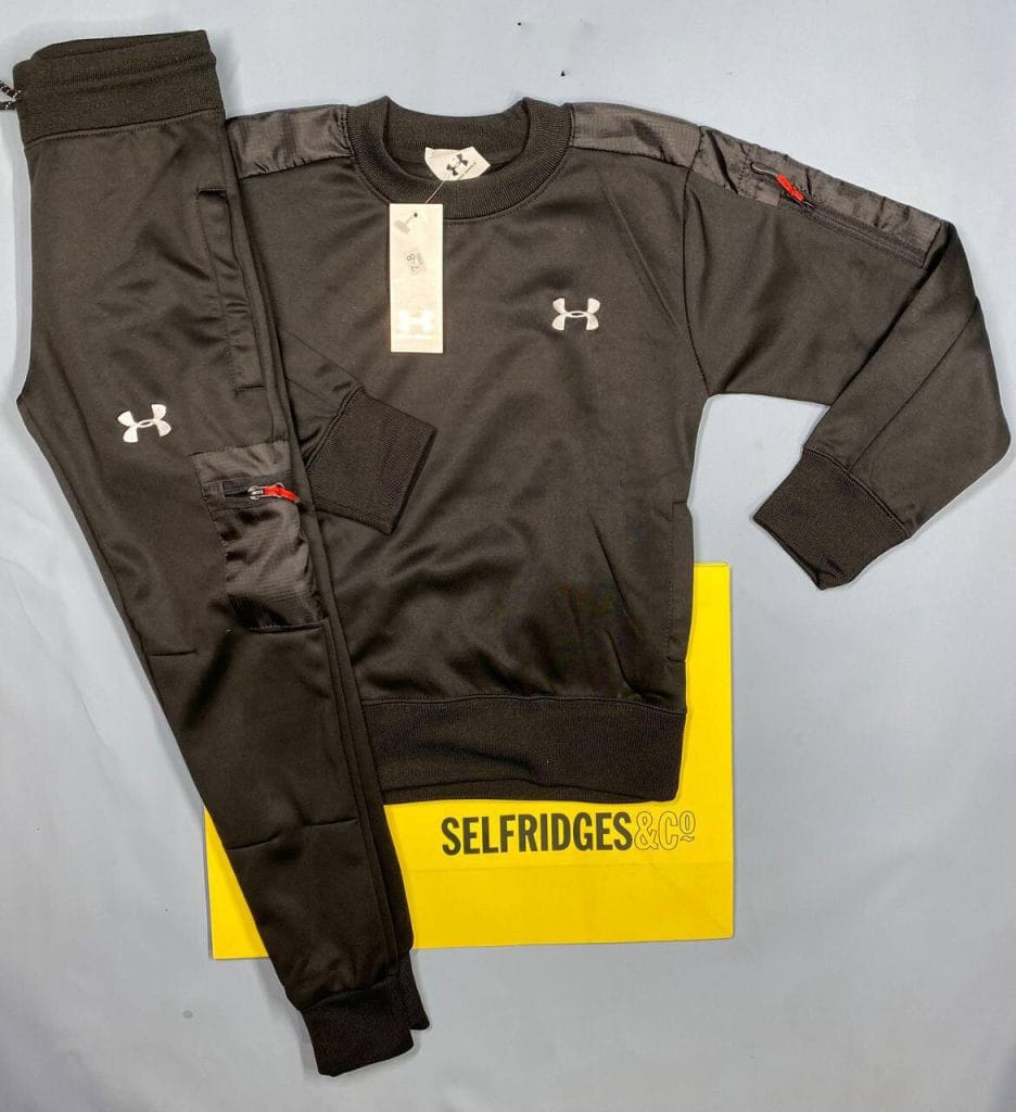 Under Armour Kids Tracksuit in black color