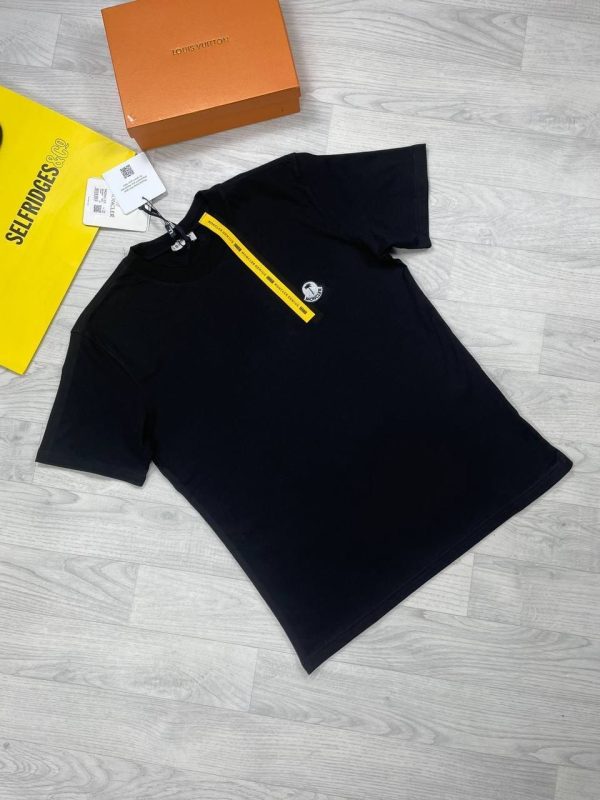 Moncler X Palm Angels Men's Women's Replica T-shirts in black color