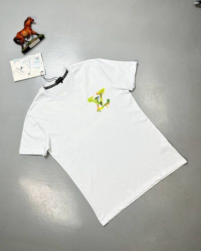 Louis Vuitton T-shirts Half Sleeves in white color