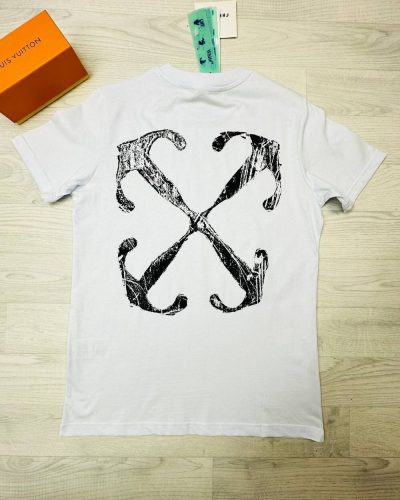 T-shirts Scratch Arrow Logo Print in white color