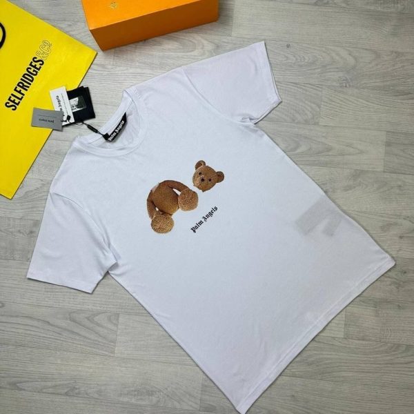 Bear Men’s Tshirt in white color