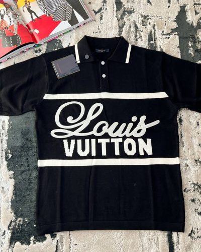 Louis Vuitton Polo Shirt in Black Colour