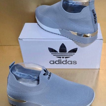 Adidas Pumps Style Comfort Trainer In grey Color