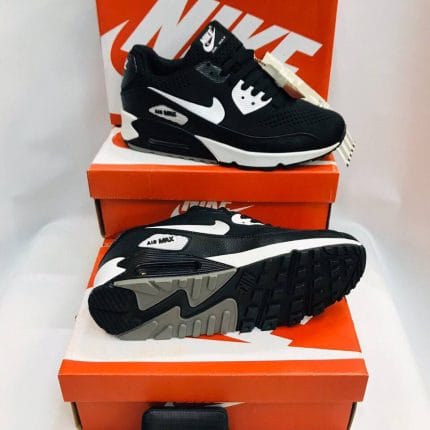 Nike Air Max 90 Essential Men's Shoe Black White Trainers UK