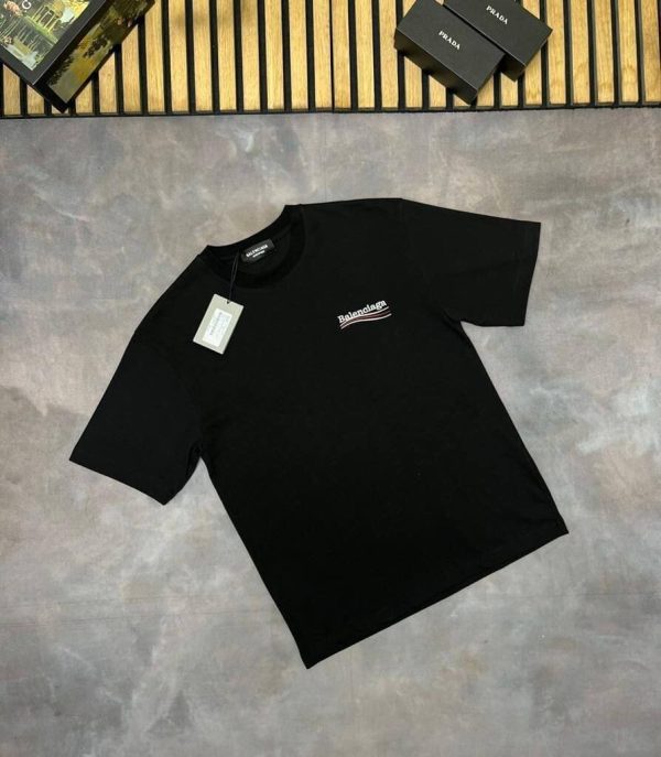 Balenciaga Men Women Replica T-shirts in black color Balenciaga Men Women Replica T-shirts in black color