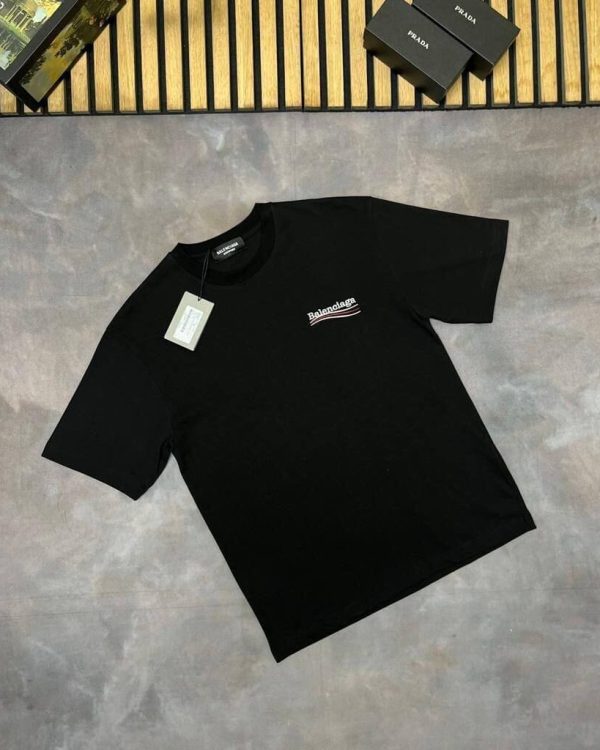 Balenciaga Men Women Replica T-shirts in black color