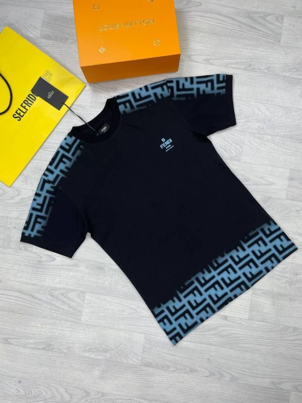 hh Fendi Roma Fashionably Designed T-shirts in black color