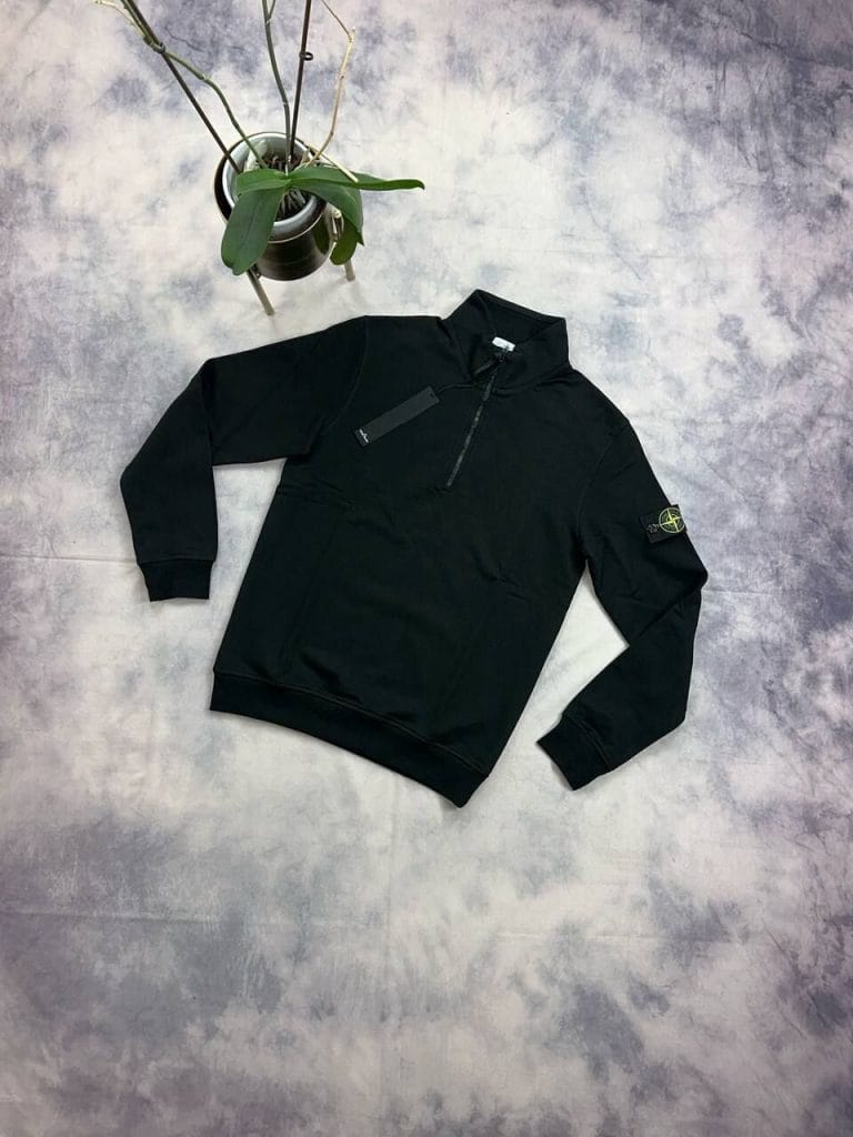 Stone Island Zip ups Jumpers in black color