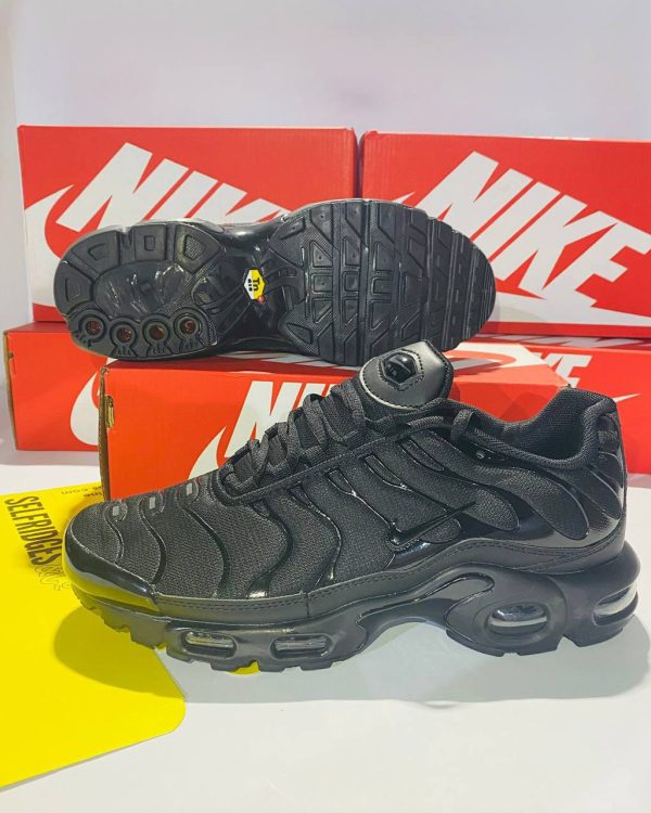 Nike TN Air Max Plus Triple Black Shoe Rep Trainers Sale UK