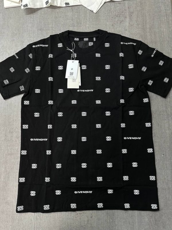 Givenchy T-shirts Replica Cotton Tshirtsin black color Givenchy T-shirts Replica Cotton Tshirtsin black color