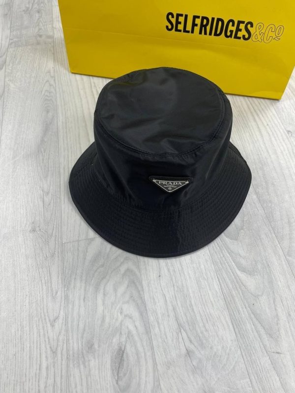 Prada Milano Re-Nylon Bucket Hat black Prada Milano Re-Nylon Bucket Hat black