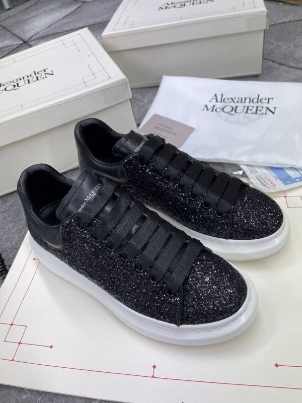 Alexander Mcqueen Leather Trimmed Glitter Sneakers