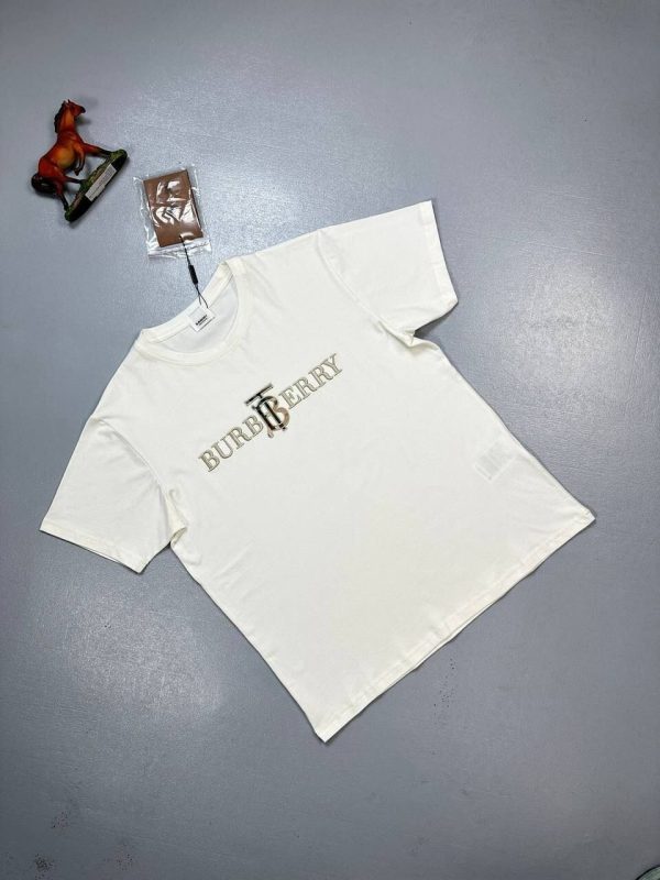 Burberry Men Luxury Superfit Replica Shorts Round Neck Set Vertical Logo Tshirt in white color Burberry Men Luxury Superfit Replica Shorts Round Neck Set Vertical Logo Tshirt in white color