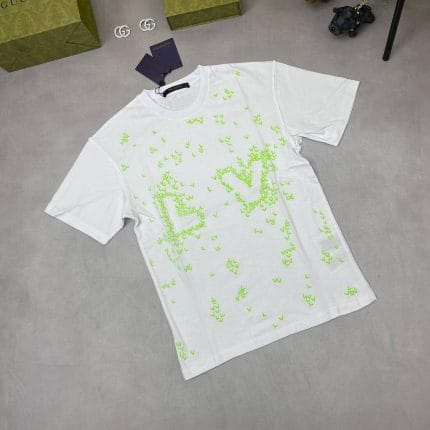 Louis Vuitton Mens Womens T-shirt in white color