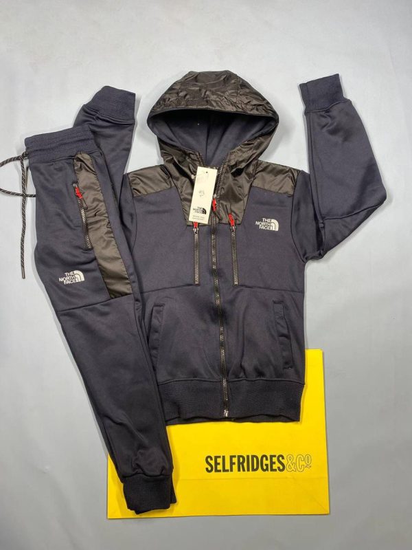The North Face Kids Tracksuit in navy blue color The North Face Kids Tracksuit in navy blue color