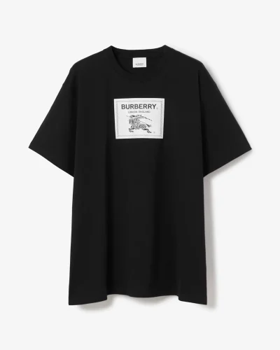 Burberry London England T-Shirt Printed Tshirt in black color Burberry London England T-Shirt Printed Tshirt in black color