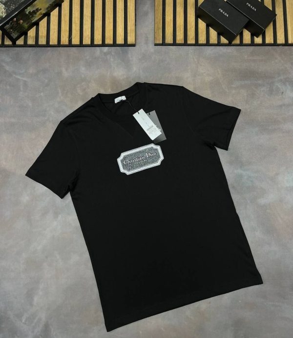 Christian Dior Christian Dior Couture Relaxed-Fit T-Shirt in black color Christian Dior Christian Dior Couture Relaxed-Fit T-Shirt in black color