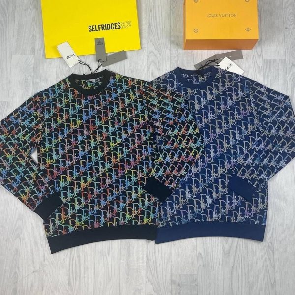 Embroidery Logo Jumpers in black and navy blue color