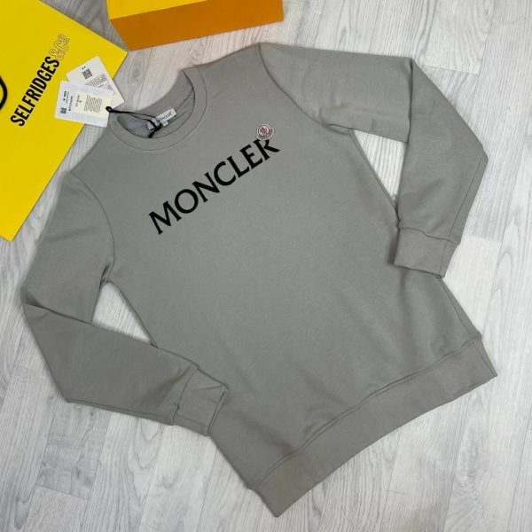 Moncler Men Women Jumpers Replica Fashion in grey color