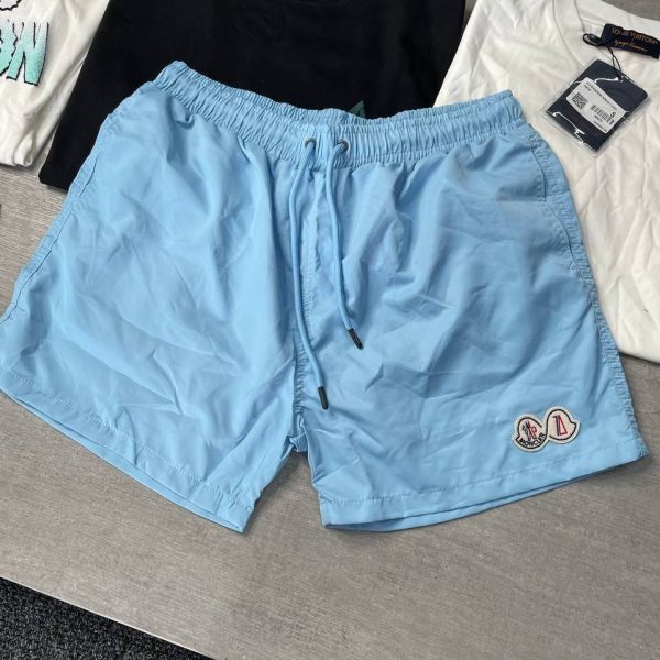 Moncler Men Shorts in cotton fabric in blue color