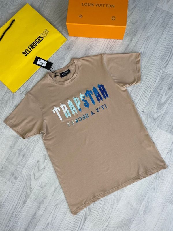 Trapstar It's a secret T-shirts in Brown Color