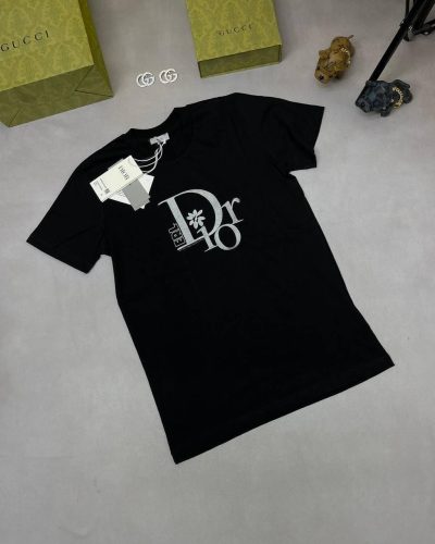 Dior Printed Logo Stylish T-Shirt In Black Color