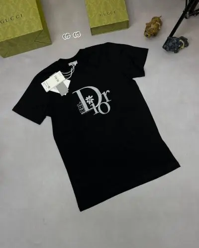 Dior Printed Logo Stylish T-Shirt In Black Color