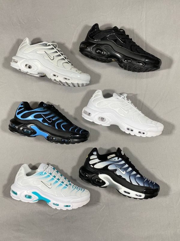 TN Sneakers
