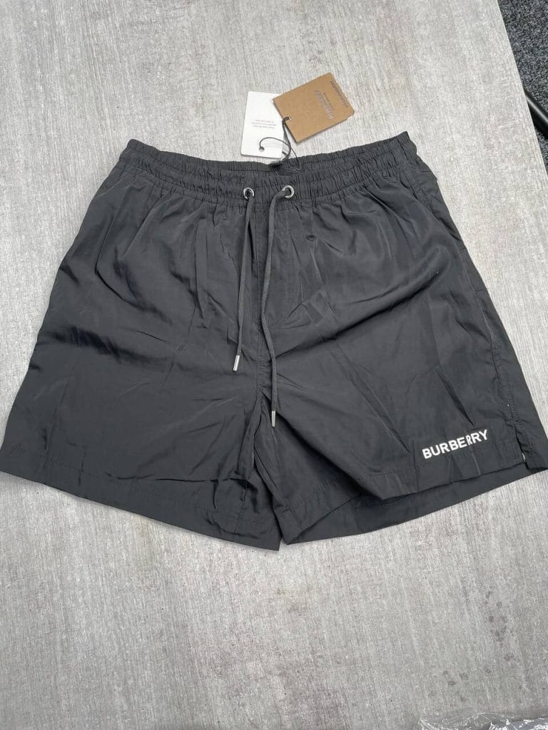Burberry Replica Men’s Plain Black Short