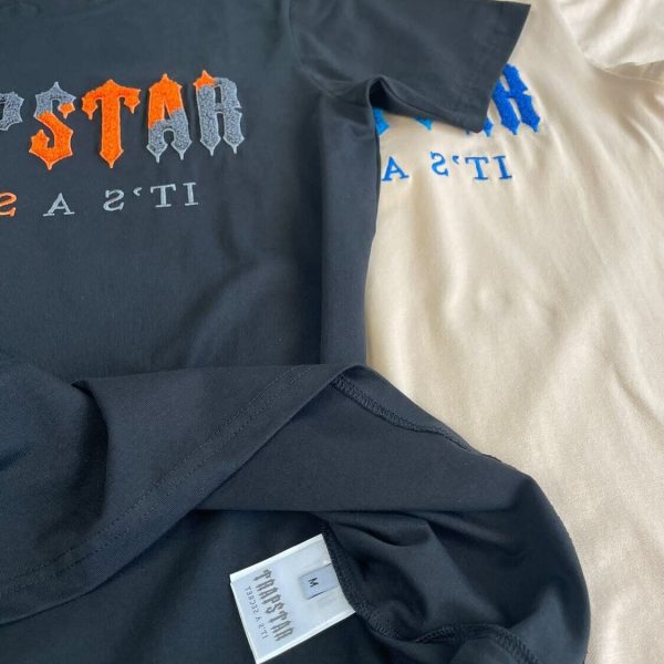 Trapstar it's a secret T-shirts in Grey and Off White color