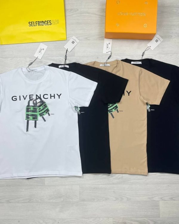 Paris Padlock T-shirts