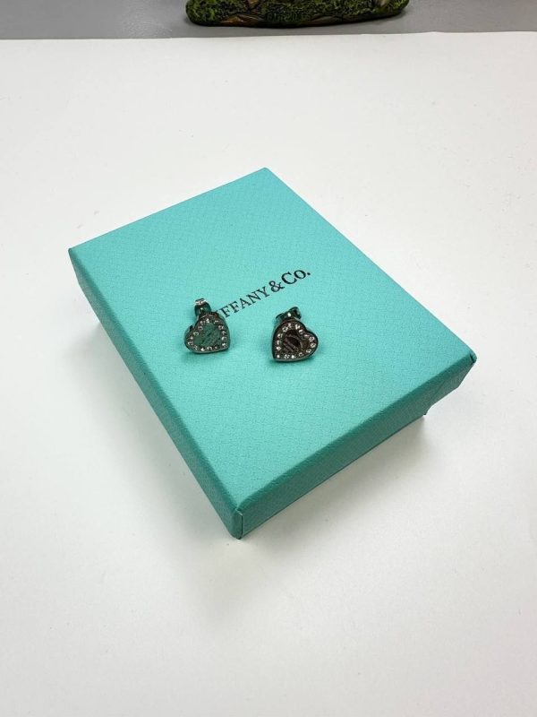 TIFFANY&CO. EAR RING silver with mini diamond TIFFANY&CO. EAR RING silver with mini diamond