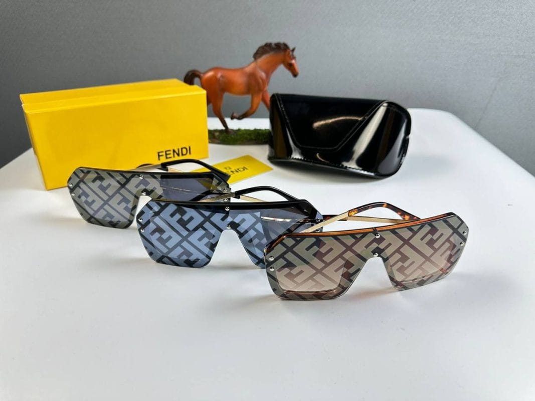 Fendi Vintage Aviator Sunglasses Luxury Frame In Black Brown & Blue Colors