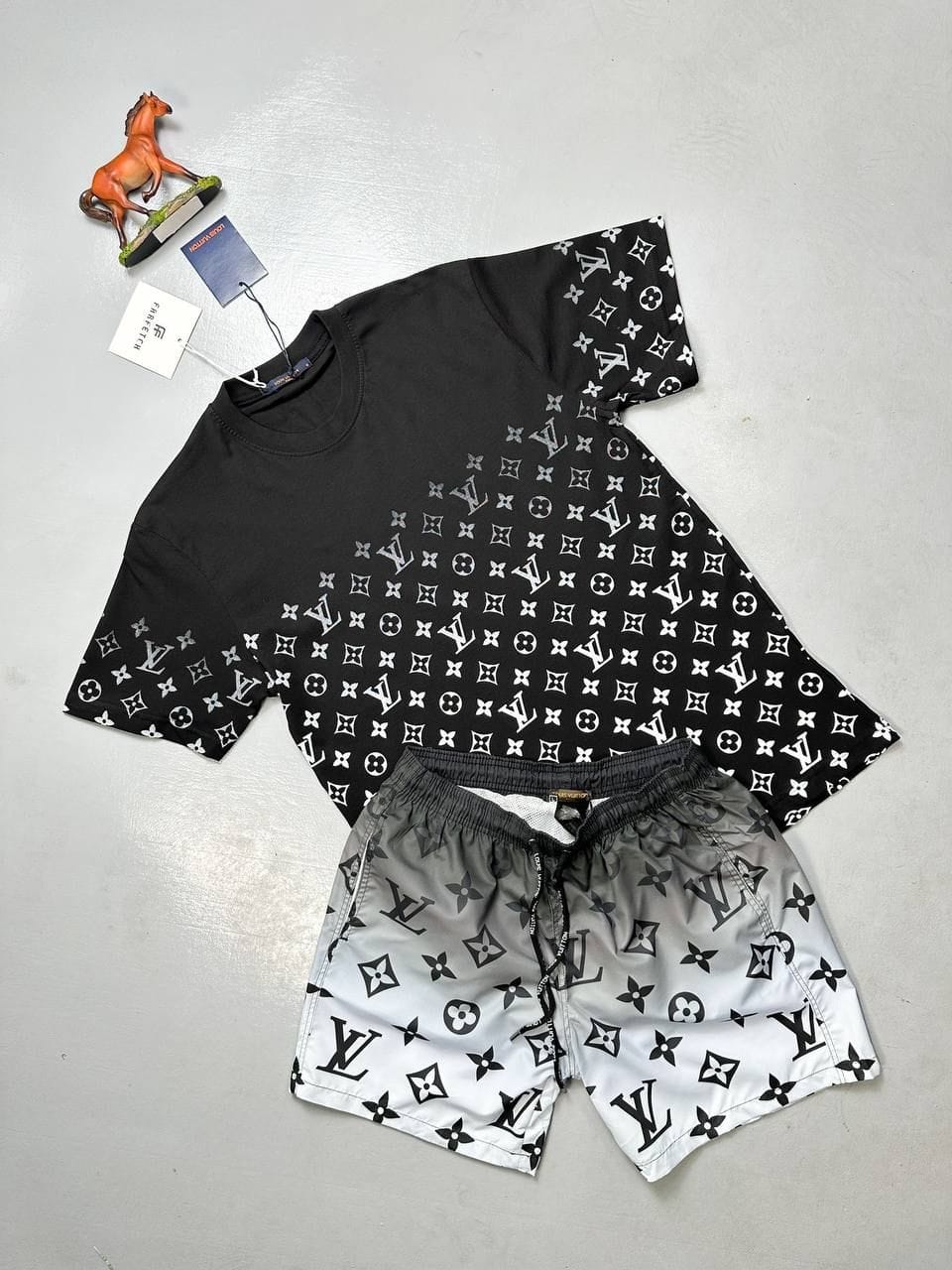 Louis Vuitton T-Shirt & Shorts Set