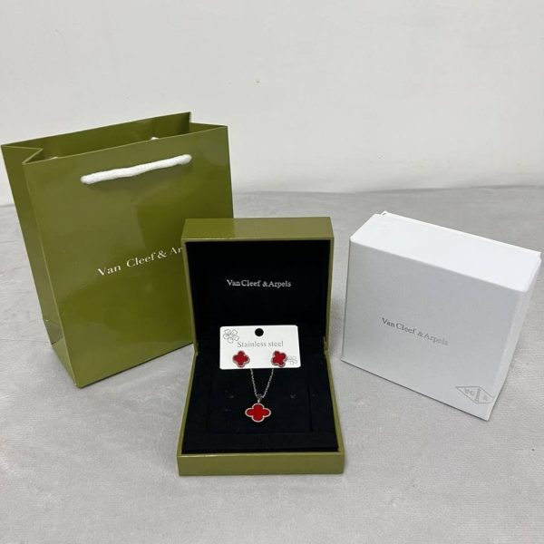 Van Cleef & Arpels Four-Leaf Clover Necklace & Earrings