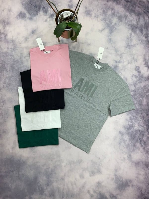 Ami Paris men’s t-shirt with distressed center logo With Multiple Colors