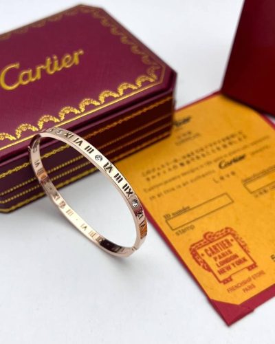 Cartier Bracelet in Rose Gold Color