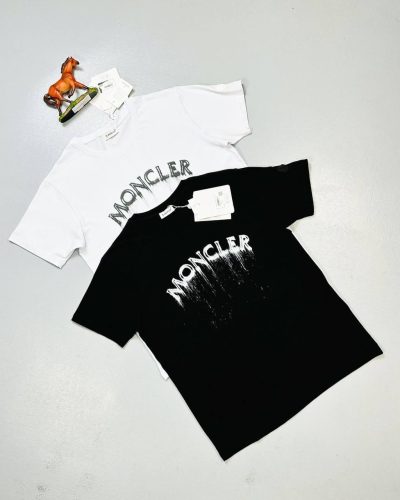Moncler Classic Crew Neck T-Shirt