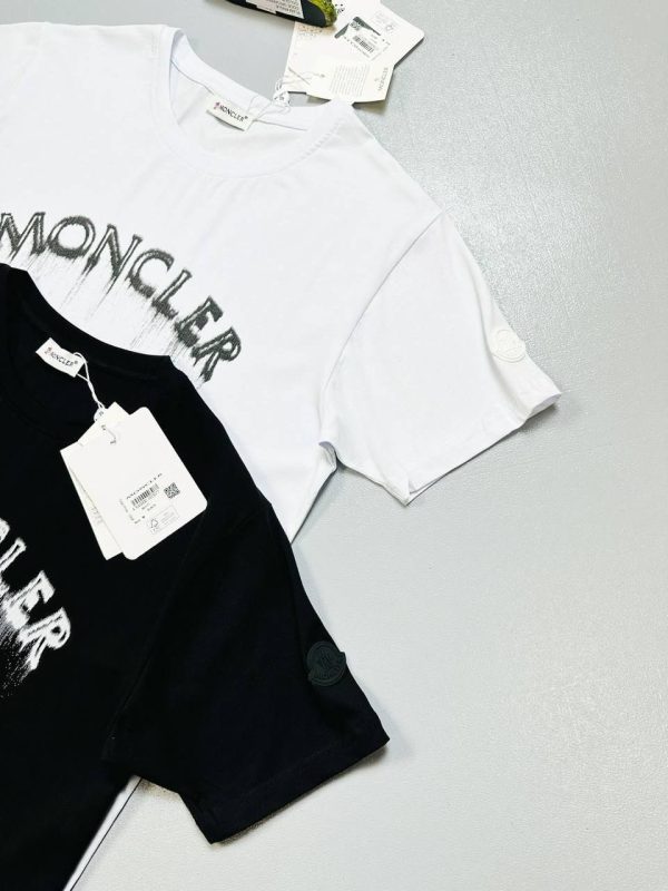 Moncler Classic Crew Neck T-Shirt 2 Moncler Classic Crew Neck T-Shirt 2