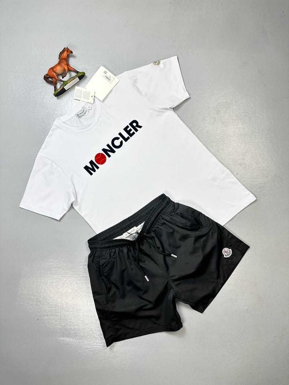 Moncler Crew Neck Logo white T-Shirt & black Shorts Set