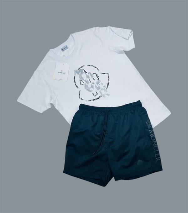 Moncler Logo Printed Men’s T-Shirt and Shorts Set 2 Moncler Logo Printed Men’s T-Shirt and Shorts Set 2
