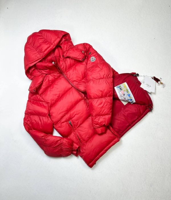 Moncler Reps Men’s Quilted Puffer Jacket in red color Moncler Reps Men’s Quilted Puffer Jacket in red color