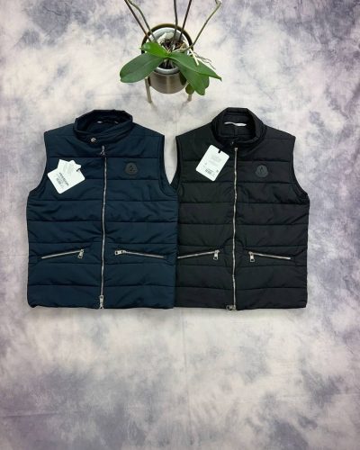 Moncler-Style Logo Gilet – Quilted Shell & Zip Pockets