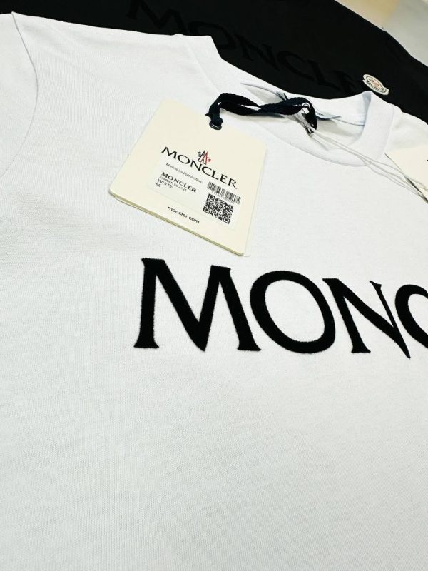 Moncler T-Shirt & Shorts Set – Black & White Classic Design 4 Moncler T-Shirt & Shorts Set – Black & White Classic Design 4