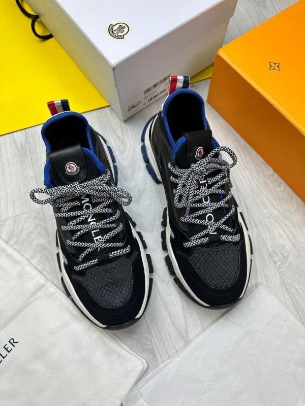 Moncler Trevor Scarpa Leather Trainers in black color Moncler Trevor Scarpa Leather Trainers in black color