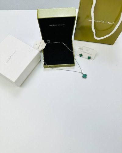 Van Cleef & Arpels Alhambra Necklace & Earrings Set green