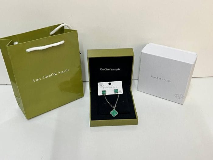 Van Cleef & Arpels Four-Leaf Clover Green Necklace & Earrings Set