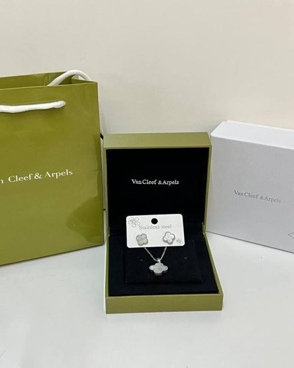 Van Cleef & Arpels Four-Leaf Clover Necklace & Earrings